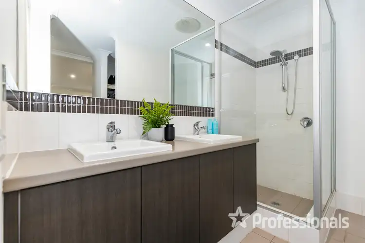 Fifth view of Homely house listing, 6 Calderstone Rise, Landsdale WA 6065