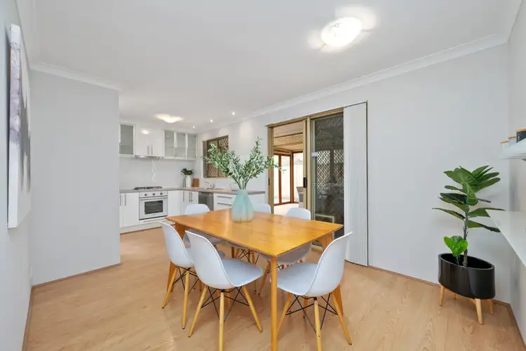 7/25 Quarram Way, Gosnells WA 6110