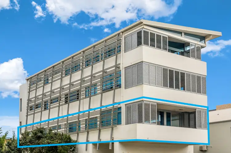 Main view of Homely unit listing, 1/20 Jefferson Lane, Palm Beach QLD 4221