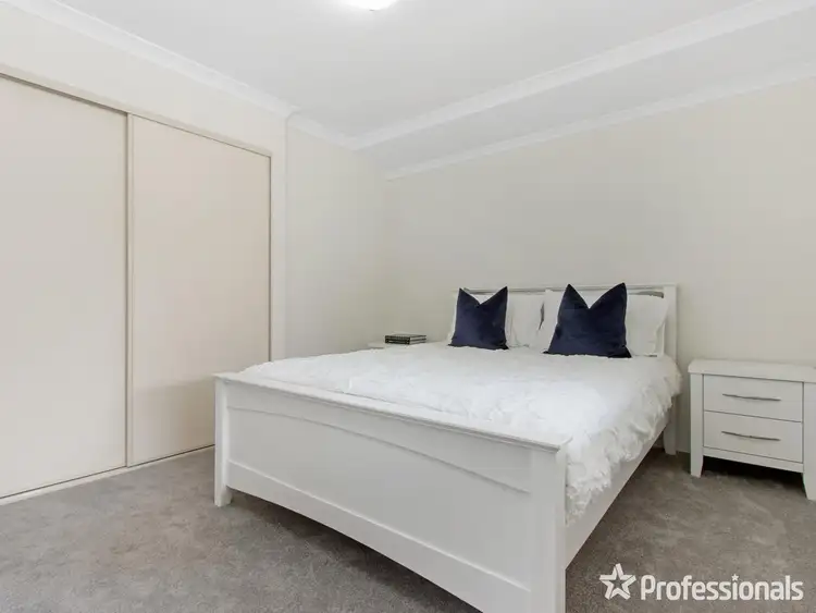 Seventh view of Homely house listing, 13 Snowflake Approach, Baldivis WA 6171