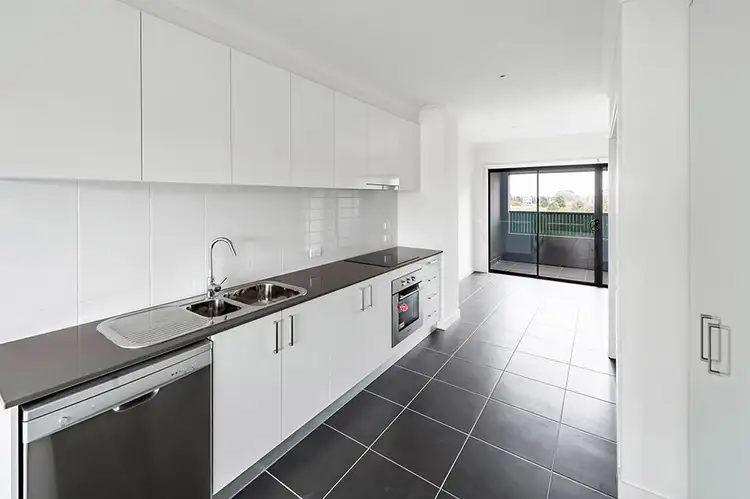 Fourth view of Homely townhouse listing, 14/1-15 Beddison Road, Craigieburn VIC 3064