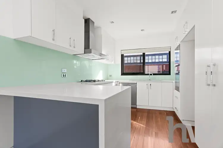 Fifth view of Homely house listing, 8 Smythe Place, Geelong VIC 3220