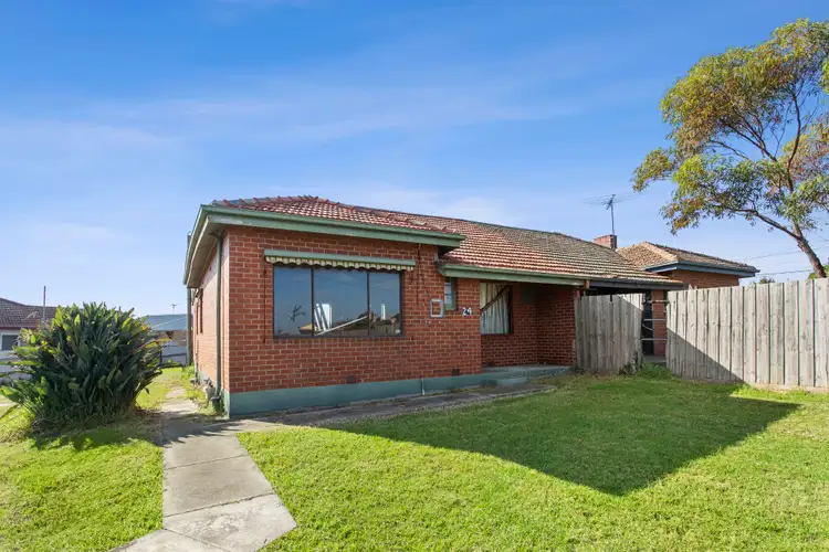 24 Pattison Avenue, North Geelong VIC 3215