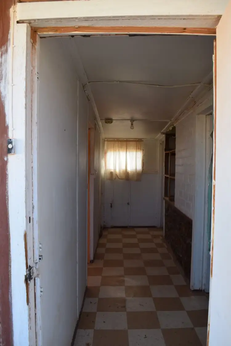 Sixth view of Homely house listing, Lot 905 Holly Crescent, Coober Pedy SA 5723