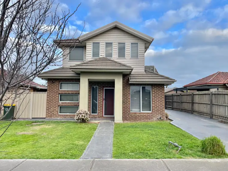 15 Corrigan Avenue