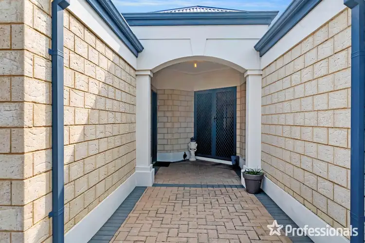 Fourth view of Homely house listing, 31 Eiffel Crescent, Port Kennedy WA 6172