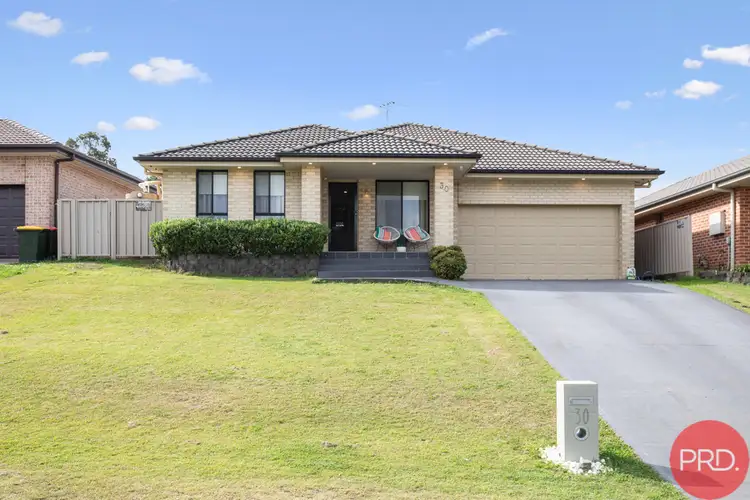30 Pumphouse Crescent, Rutherford NSW 2320