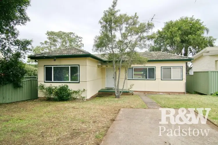 2 Tony Crescent, Padstow NSW 2211