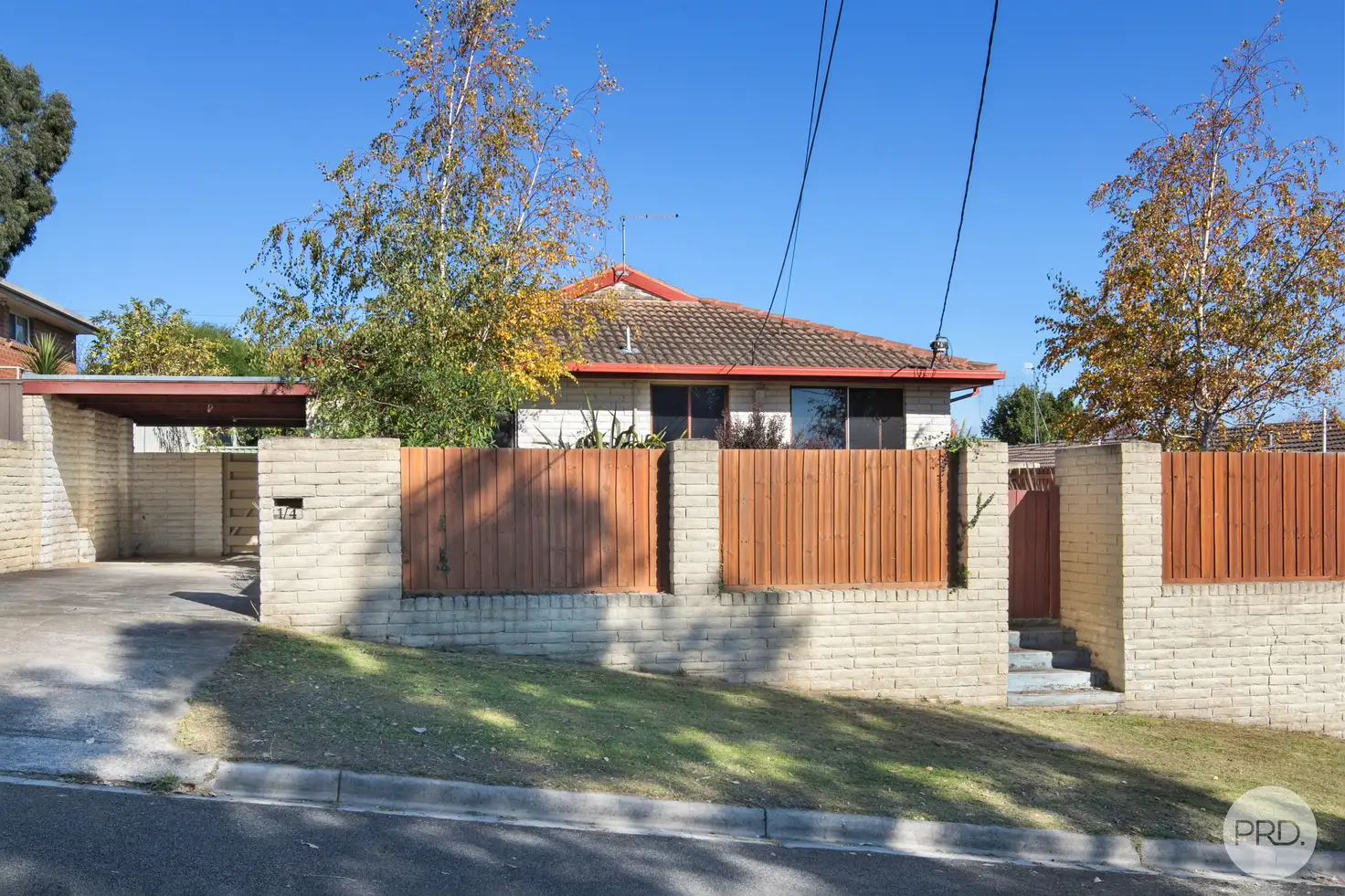 Main view of Homely unit listing, 1/4 Aquila Court, Ballarat North VIC 3350