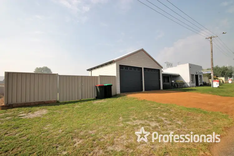 4 Pendleton Street, Collie WA 6225