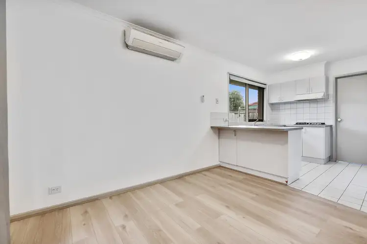 Sixth view of Homely house listing, 19 Sharpe Court, Berwick VIC 3806