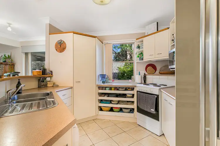 Fifth view of Homely house listing, 8 Kalina Place, Karana Downs QLD 4306