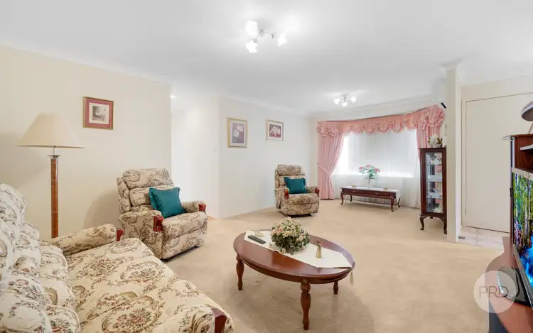 Fourth view of Homely semi-detached listing, 2/33 Bluebell CLose, Glenmore Park NSW 2745