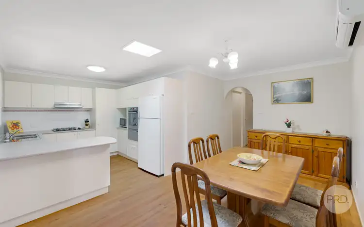 Sixth view of Homely semi-detached listing, 2/33 Bluebell CLose, Glenmore Park NSW 2745