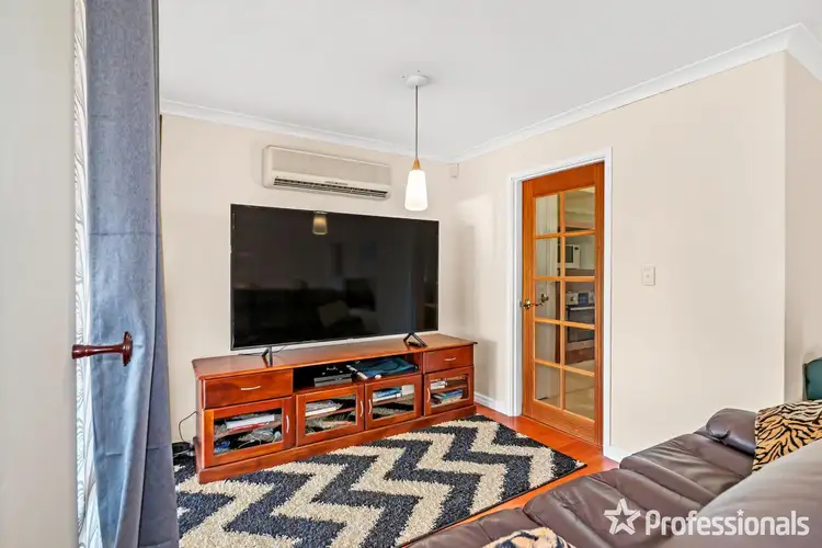 Second view of Homely house listing, 33 Strasbourg Ramble, Port Kennedy WA 6172