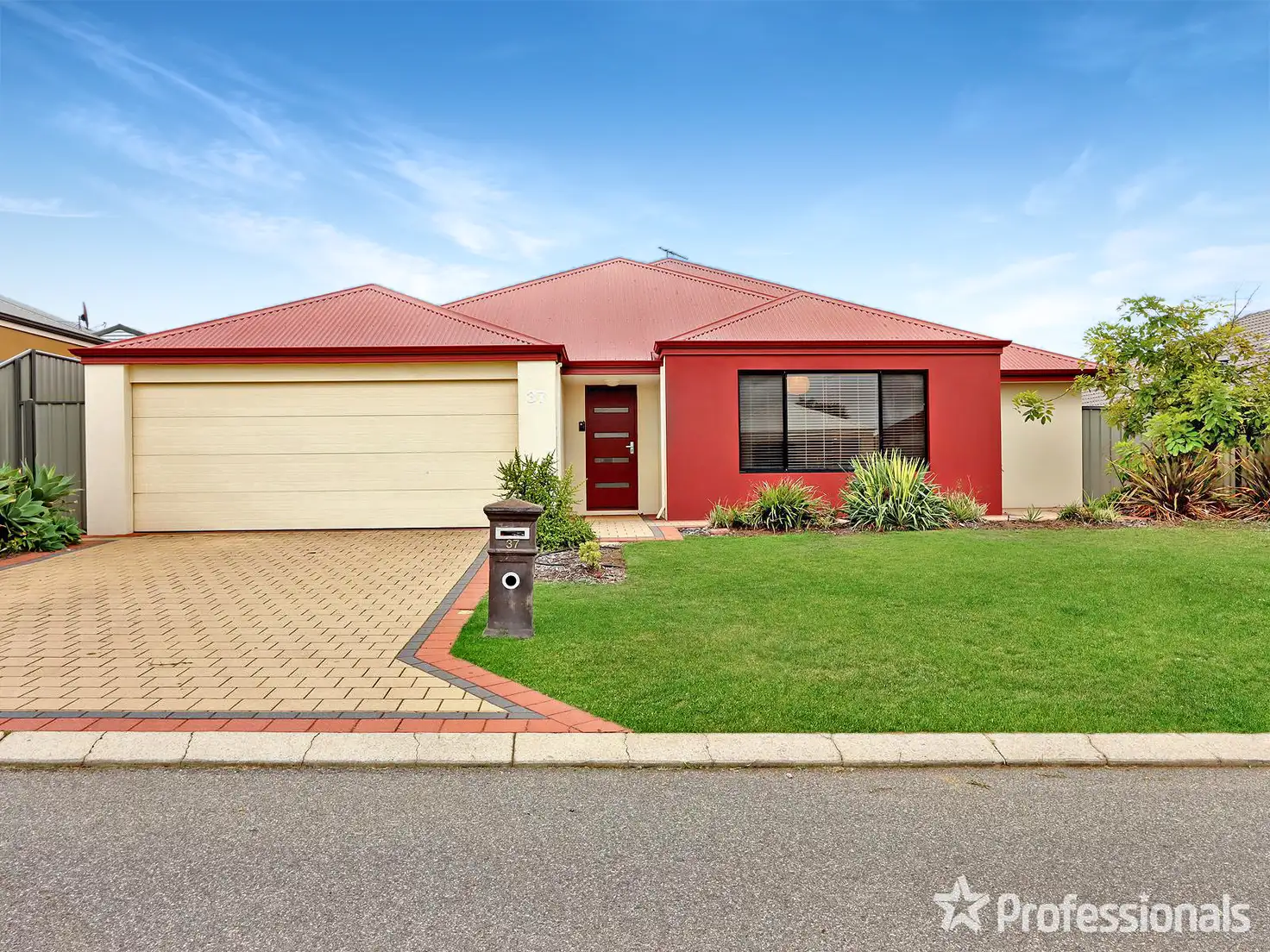 Main view of Homely house listing, 37 Kookynie Loop, Baldivis WA 6171
