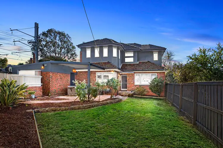 1/1 Barker Street, Cheltenham VIC 3192