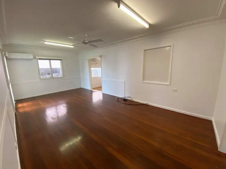 61 Station View St