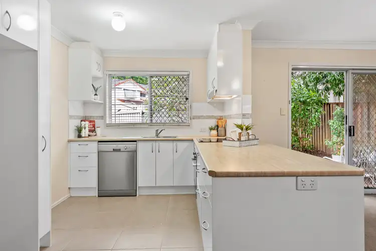 Fifth view of Homely townhouse listing, 2/11 Glin Avenue, Newmarket QLD 4051