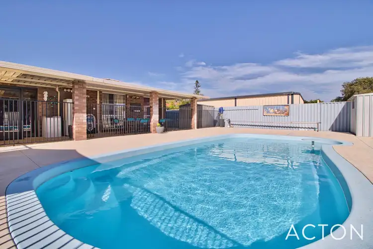 16 Baleen Court, Waikiki WA 6169
