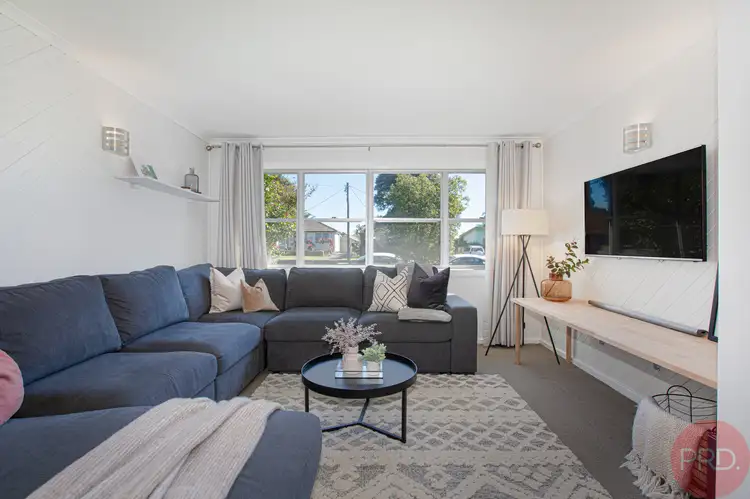 Second view of Homely house listing, 10 Delprat Avenue, Beresfield NSW 2322