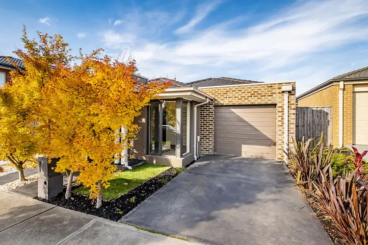 Main view of Homely house listing, 7 Illawarra Avenue, Clyde VIC 3978