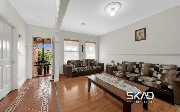 Second view of Homely house listing, 4 Goulburn Way, Craigieburn VIC 3064