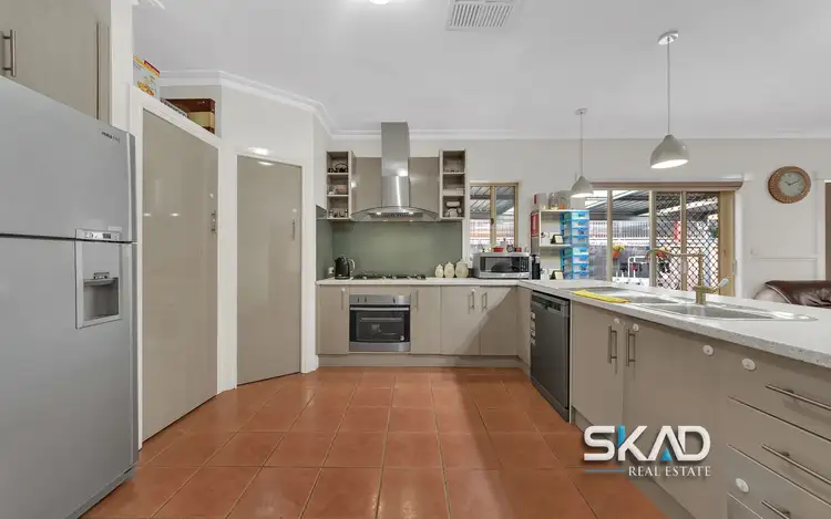 Third view of Homely house listing, 4 Goulburn Way, Craigieburn VIC 3064