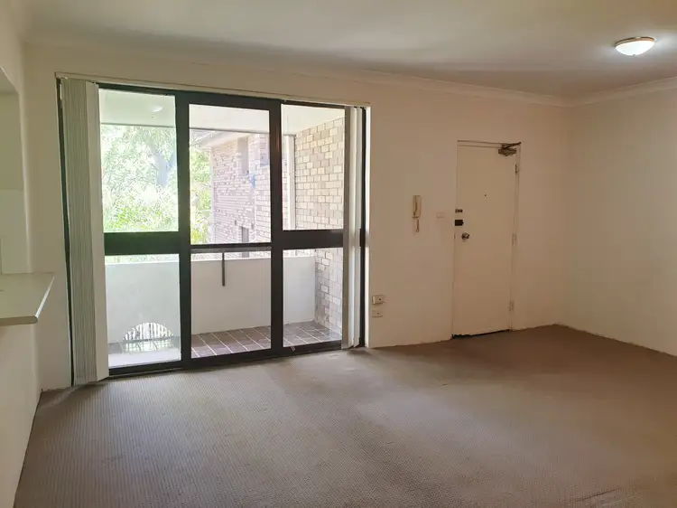 18/8-12 Gloucester Road, Hurstville NSW 2220