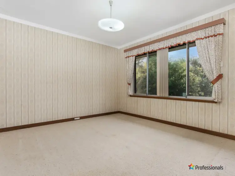 Fifth view of Homely house listing, 19 Chapman Road, Calista WA 6167