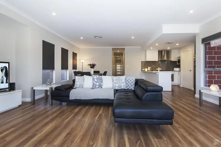 Second view of Homely house listing, 18 Exbury Lane, Success WA 6164
