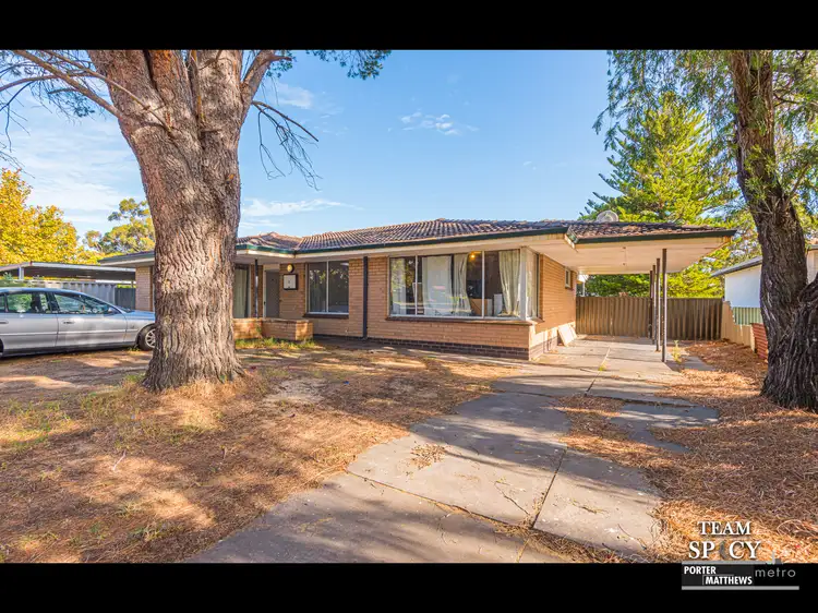 Second view of Homely house listing, 2 Coralie Court, Armadale WA 6112