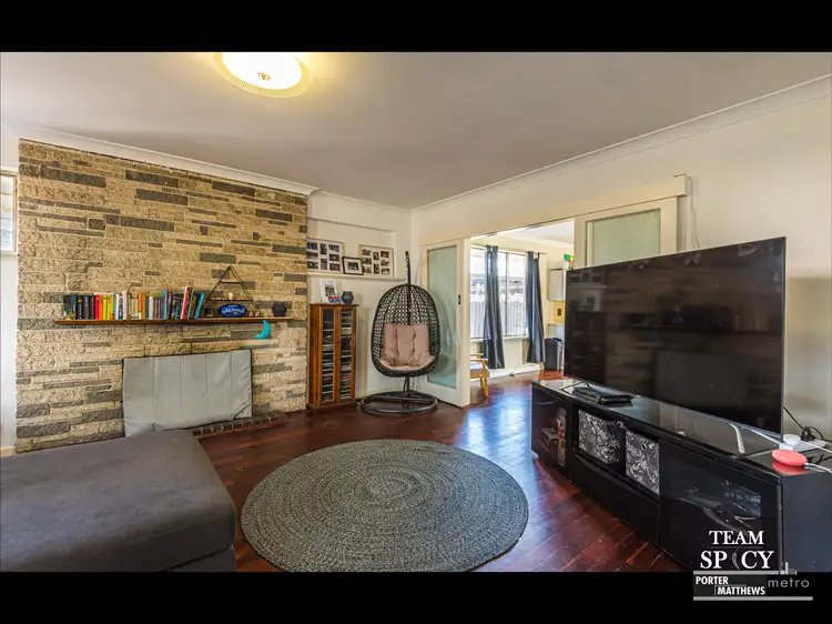 Fourth view of Homely house listing, 2 Coralie Court, Armadale WA 6112