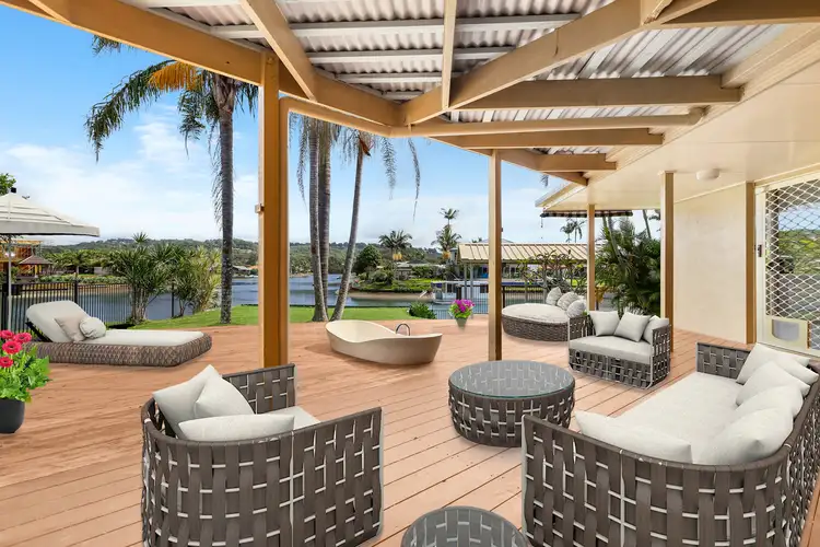 135 Currumbin Creek Road, Currumbin Waters QLD 4223