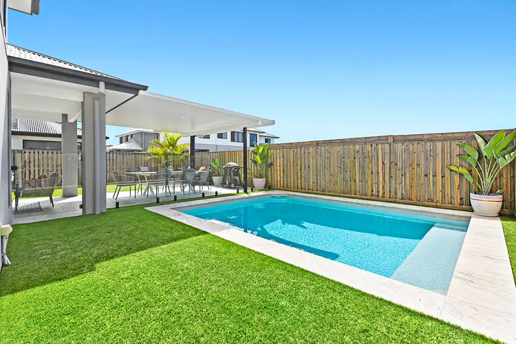 11 Amazon Circuit, Helensvale QLD 4212