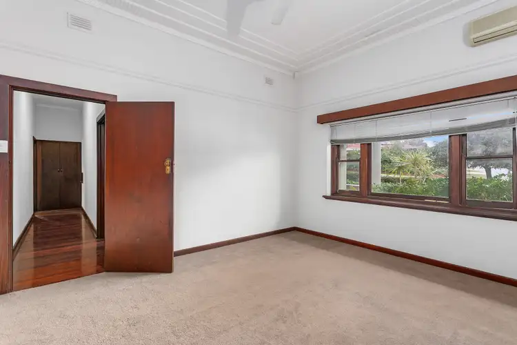 Sixth view of Homely house listing, 18 Oceanic Drive, Floreat WA 6014