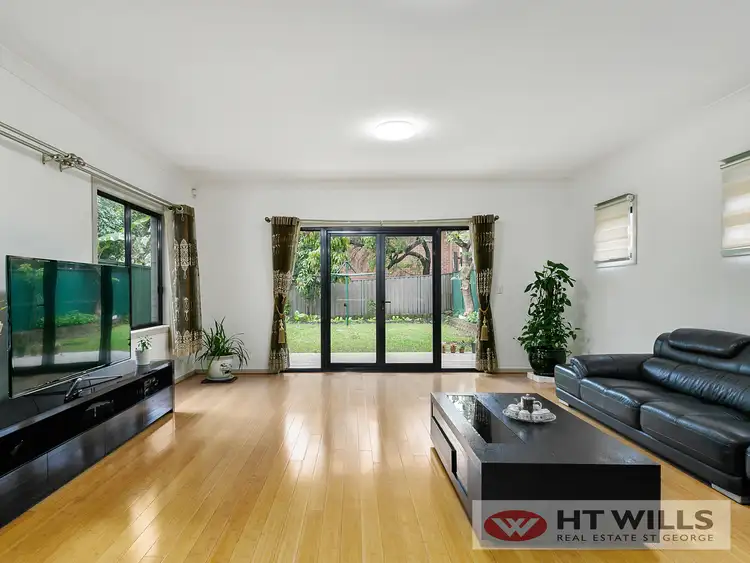 123 Stoney Creek Road, Beverly Hills NSW 2209