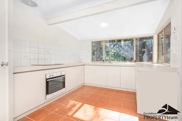 Fifth view of Homely house listing, 2 Mimosa Court, Strathalbyn WA 6530