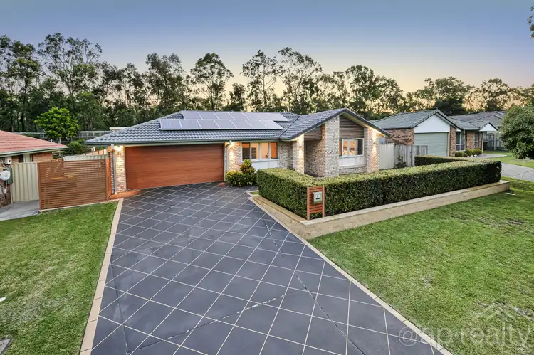 25 Bullen Circuit, Forest Lake QLD 4078