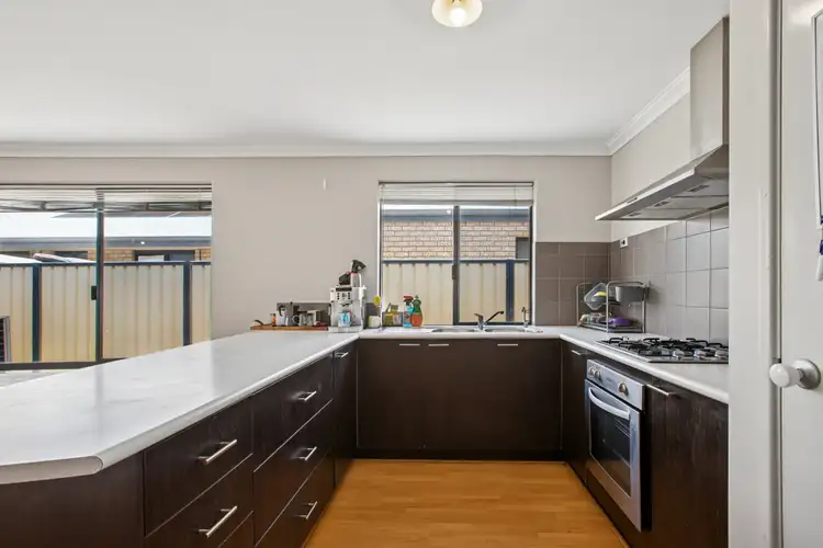 6 Vermillion Way, Success WA 6164