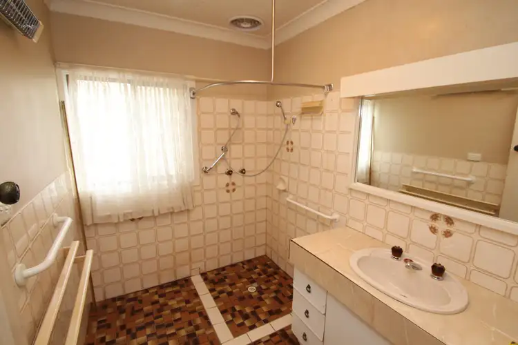 Seventh view of Homely house listing, 155 Sixteenth Street, Renmark SA 5341