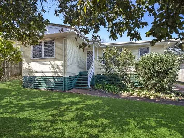 20 O'Brien Street, Harlaxton QLD 4350