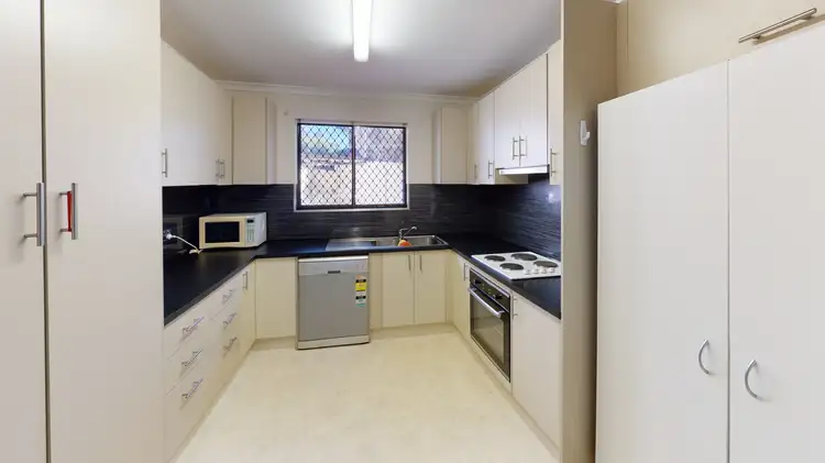 2/4 Aneura Place, Sadadeen NT 870