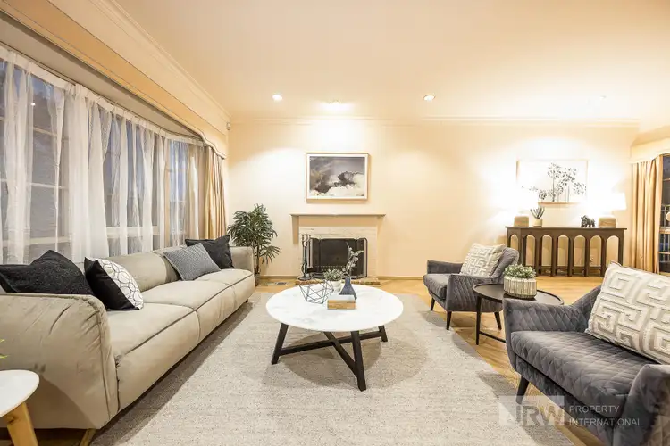 Fourth view of Homely house listing, 10 Meadow Crescent, Mount Waverley VIC 3149