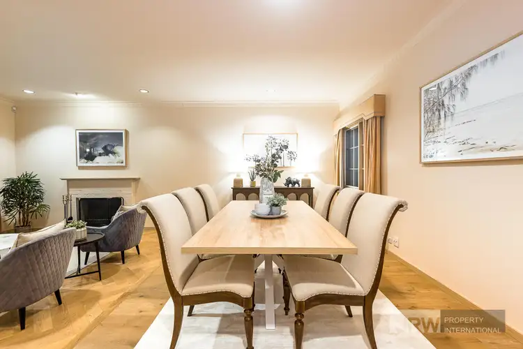 Fifth view of Homely house listing, 10 Meadow Crescent, Mount Waverley VIC 3149