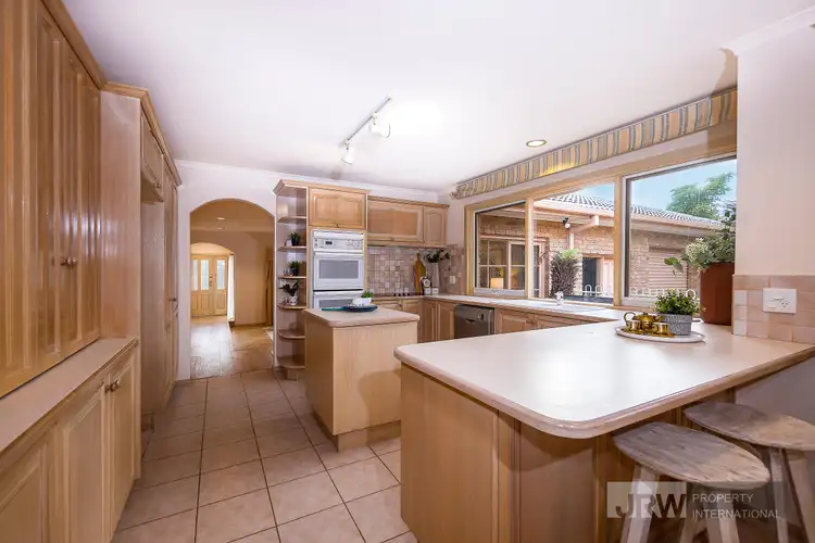 Sixth view of Homely house listing, 10 Meadow Crescent, Mount Waverley VIC 3149