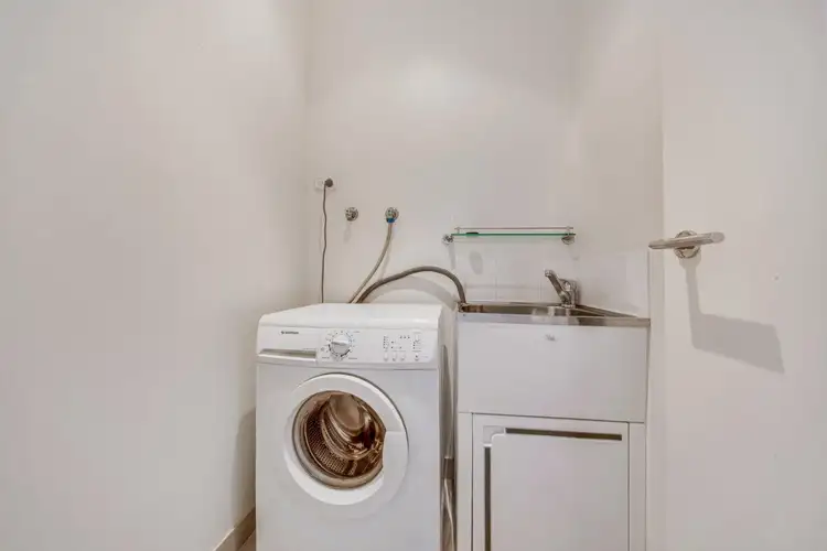 Sixth view of Homely apartment listing, 4/6 Beach Avenue, Tannum Sands QLD 4680