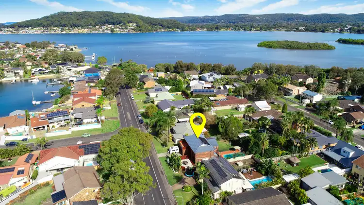 Fifth view of Homely house listing, 128 Helmsman Boulevard, St Huberts Island NSW 2257