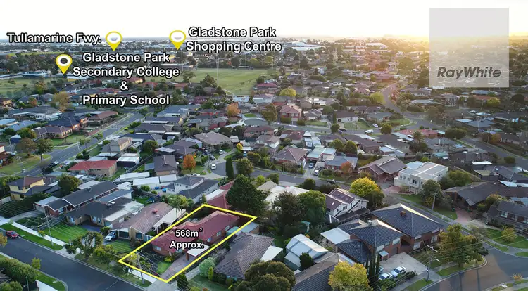 Third view of Homely house listing, 9 Beresford Crescent, Gladstone Park VIC 3043