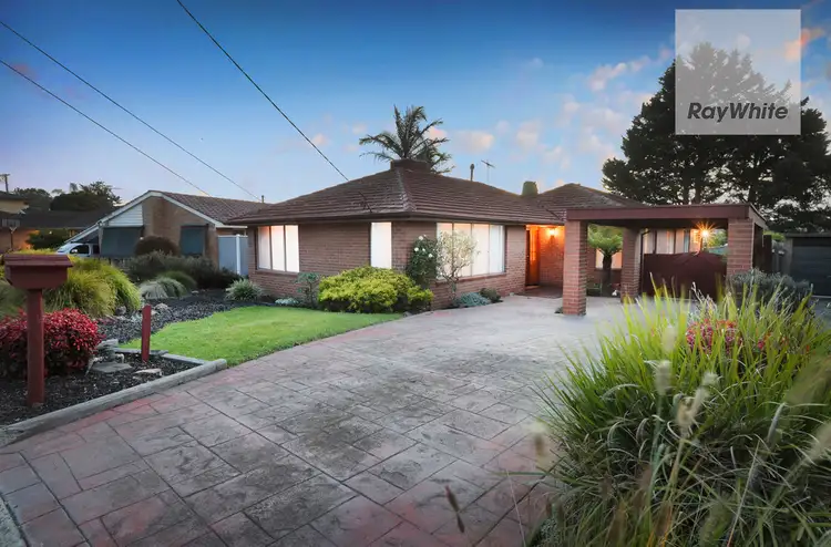 Fifth view of Homely house listing, 9 Beresford Crescent, Gladstone Park VIC 3043